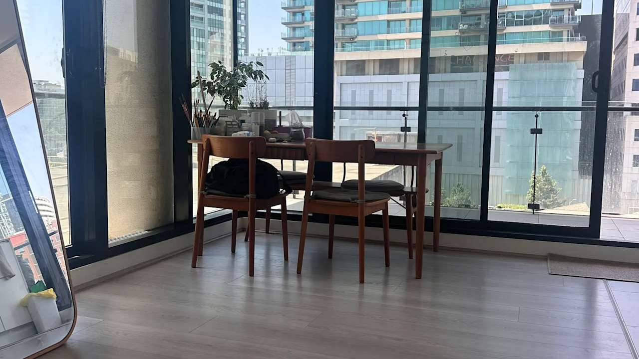 Furnished room in a flatshare