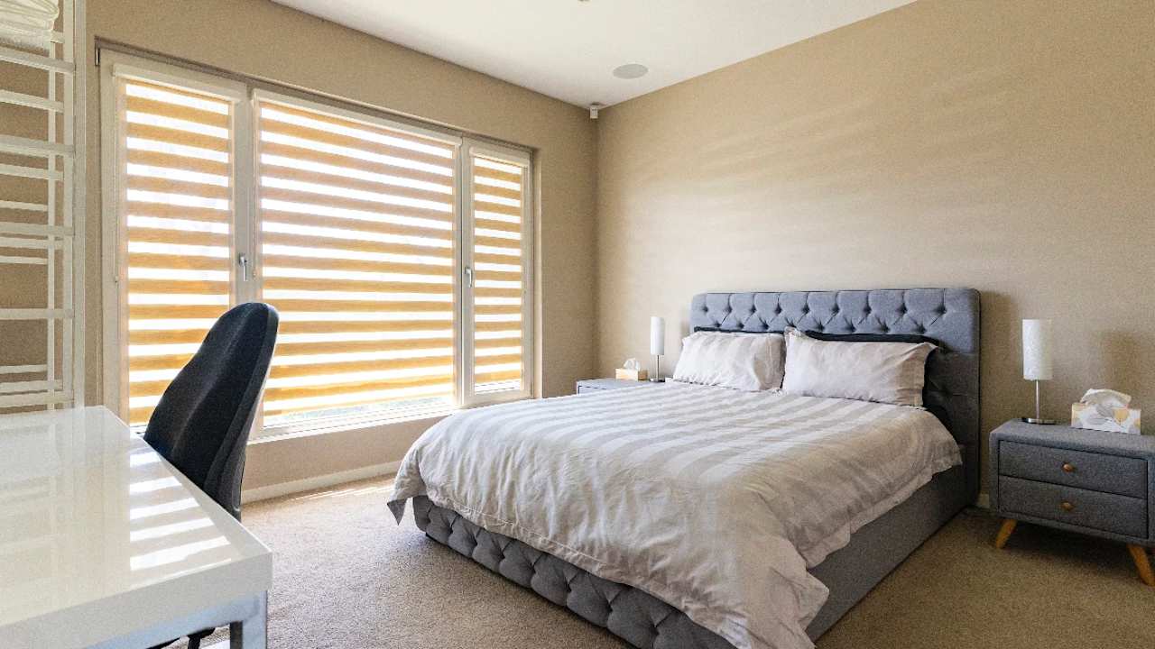 Furnished room with ensuite in a share house
