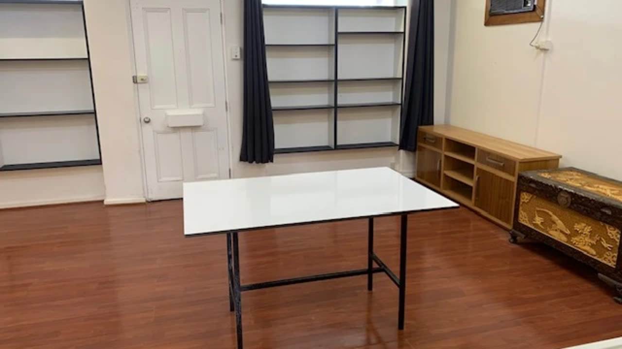 Furnished room studio flat for rent