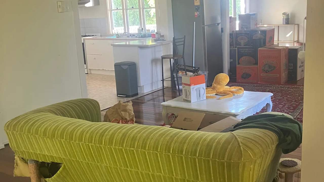 Unfurnished room in a share house