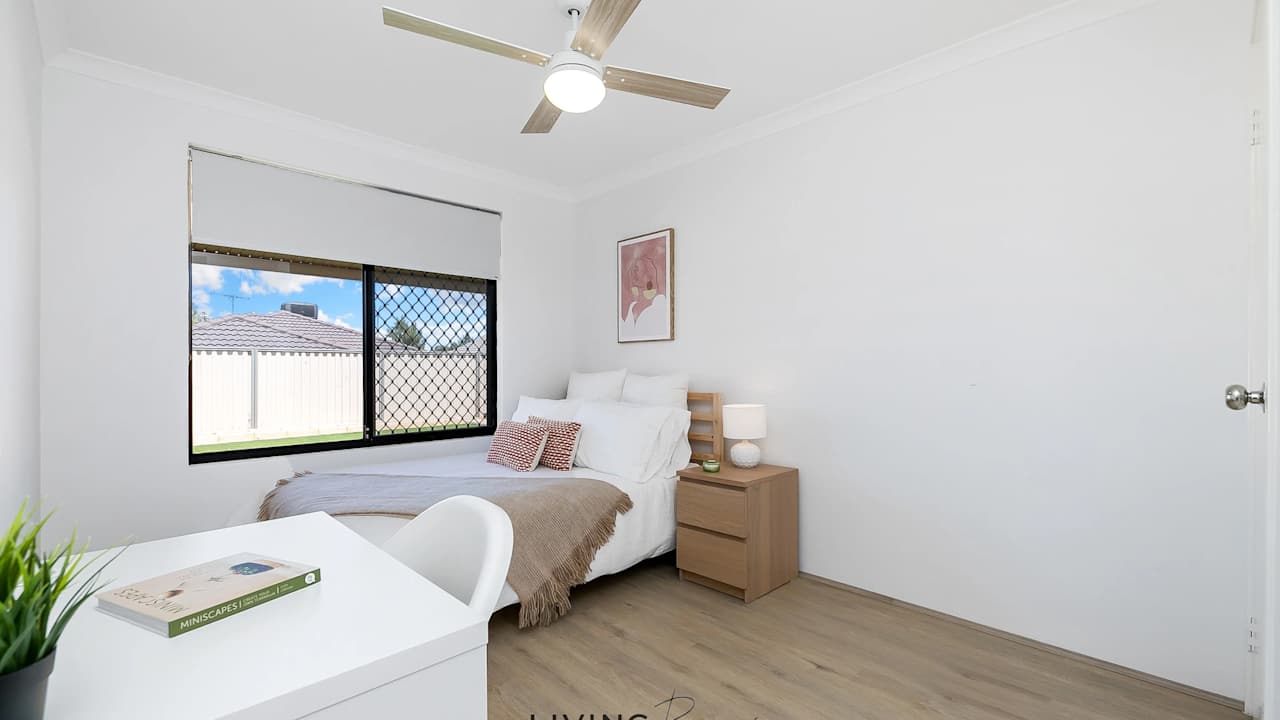 Furnished room in a share house