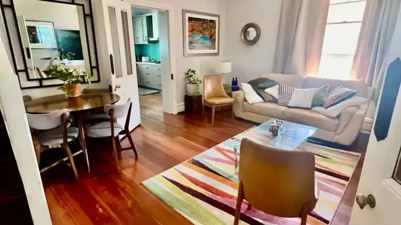 Furnished room in a share house