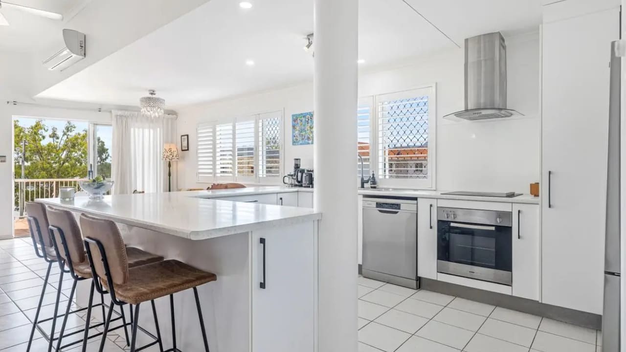 Whole property with 3 rooms for rent