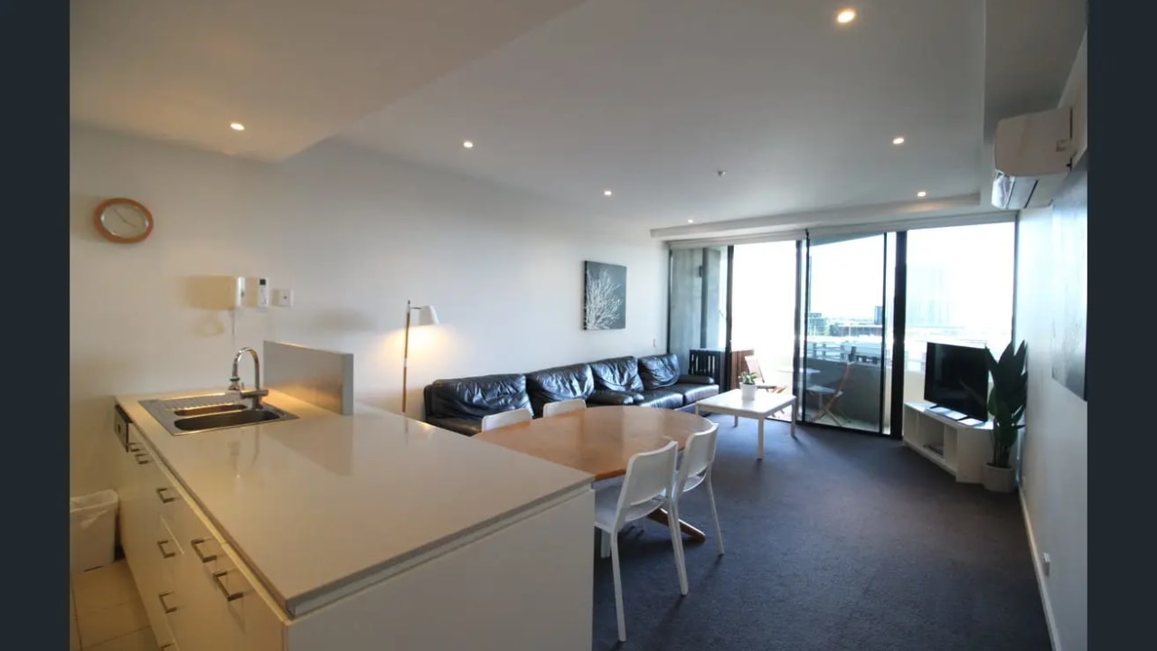 Room with ensuite in a flatshare