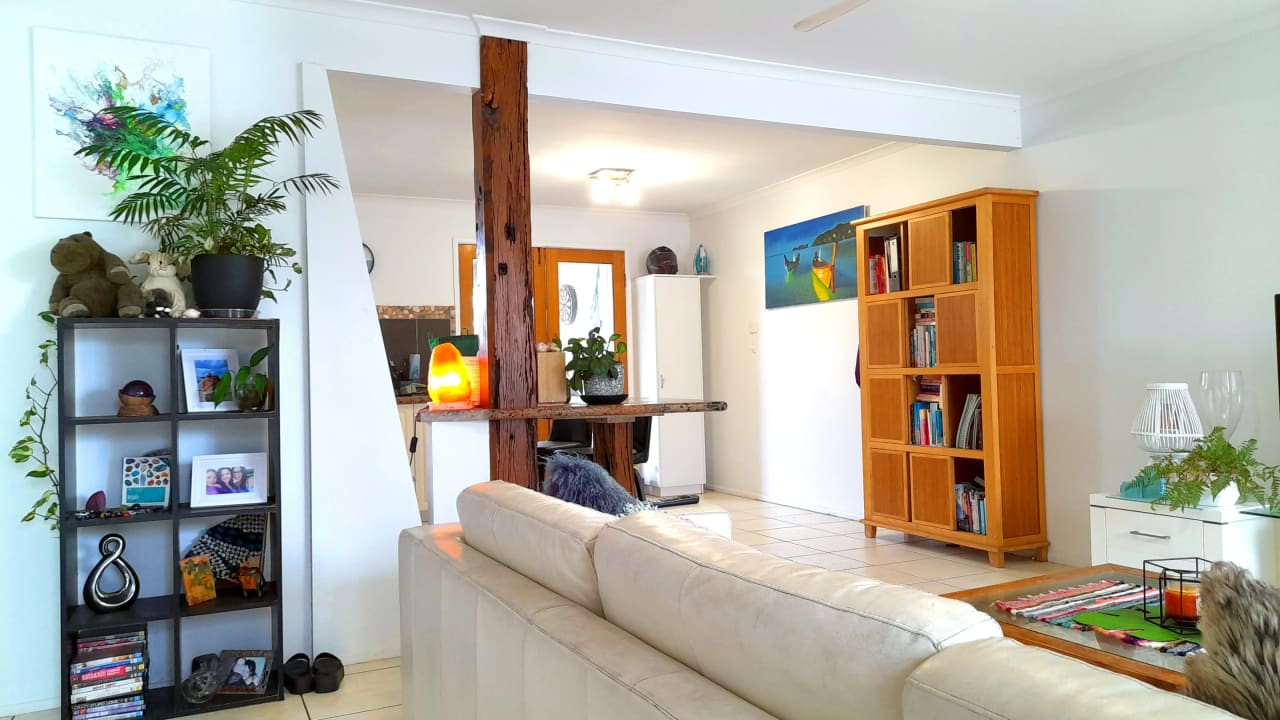 Unfurnished room in a share house