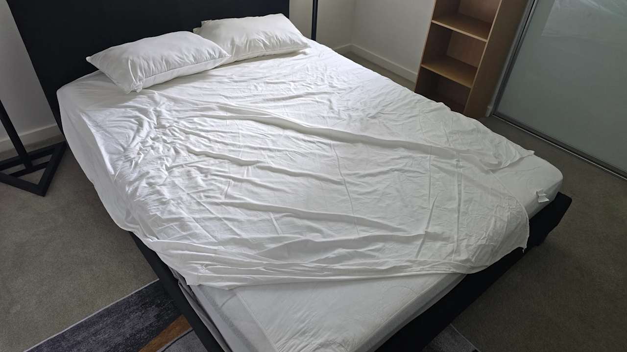 Furnished room with own bathroom