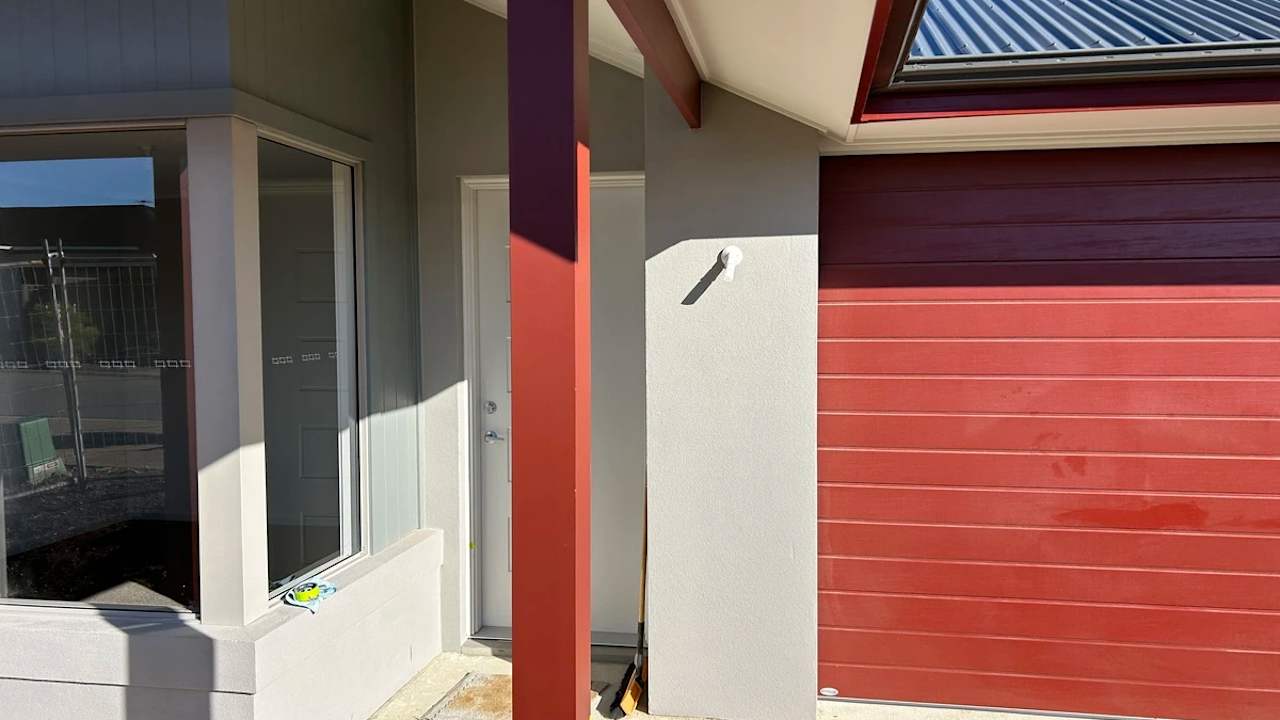 Room in a share house