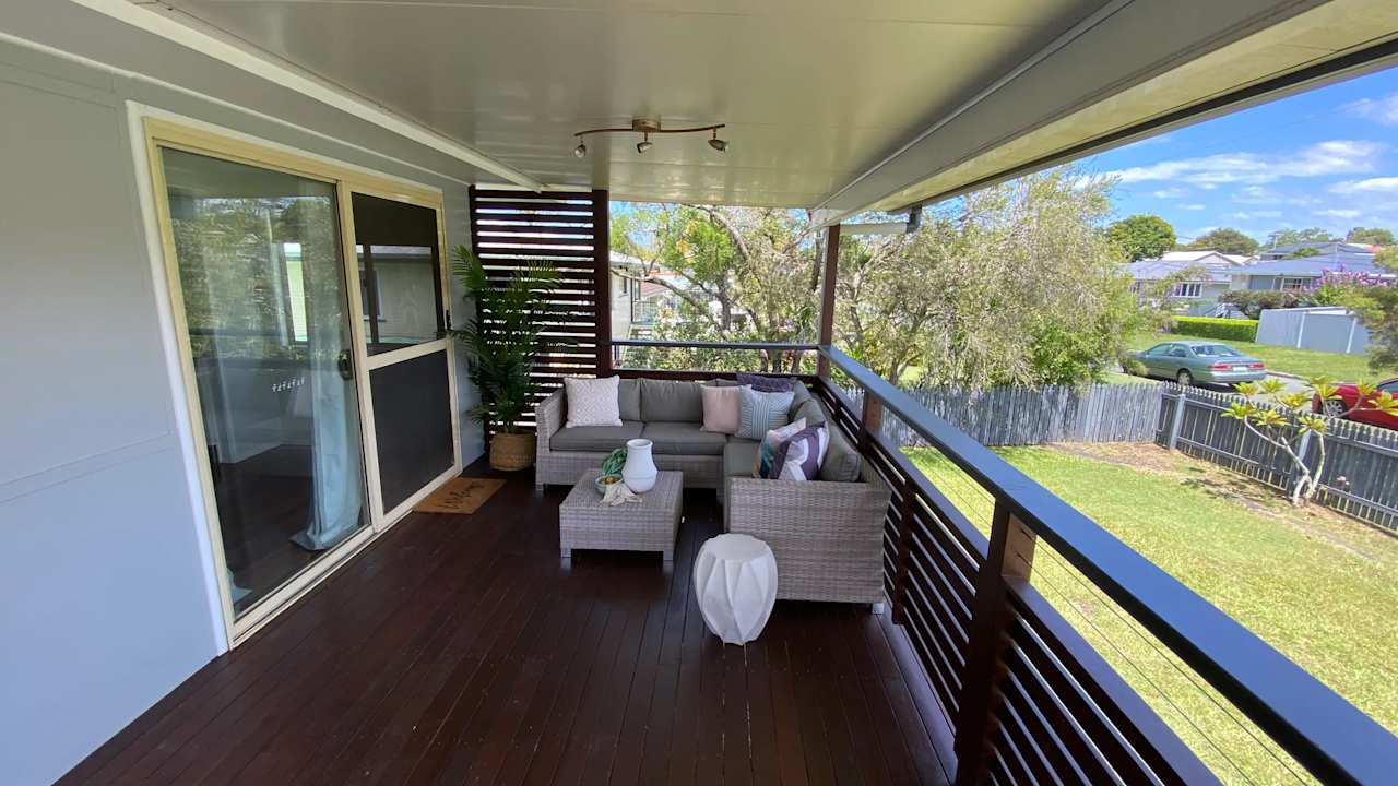 Room in a share house