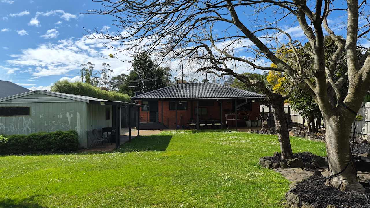 Whole property with 3 rooms for rent