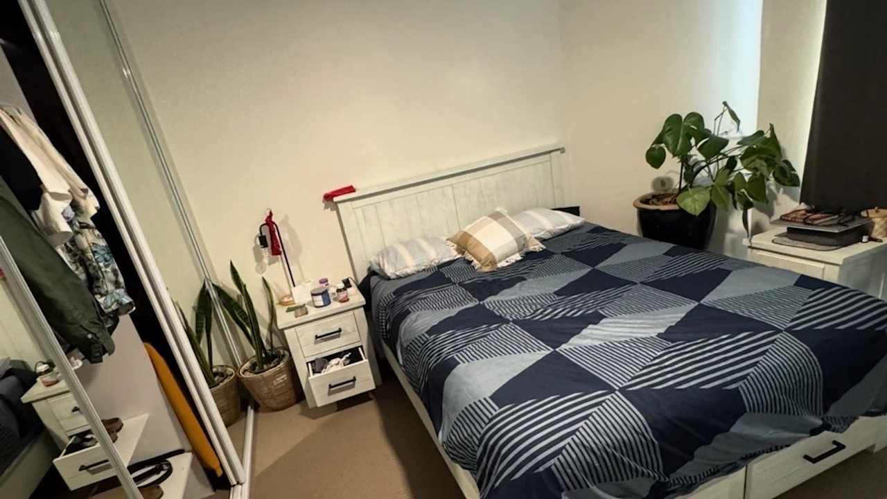 Furnished room with own bathroom