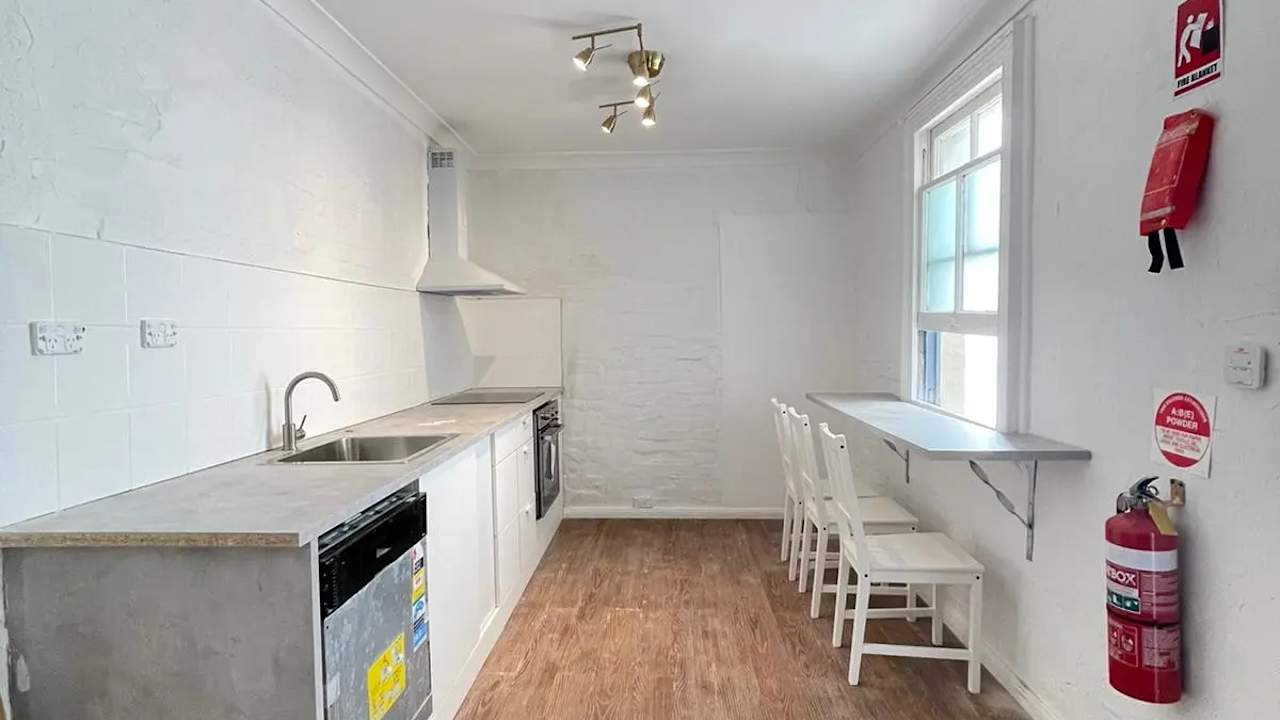 Furnished room in a share house