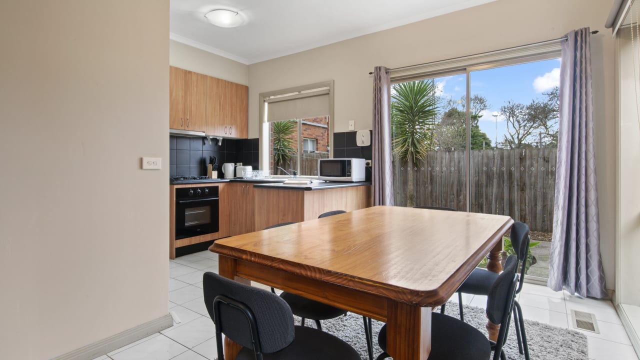 Whole property with 3 rooms for rent