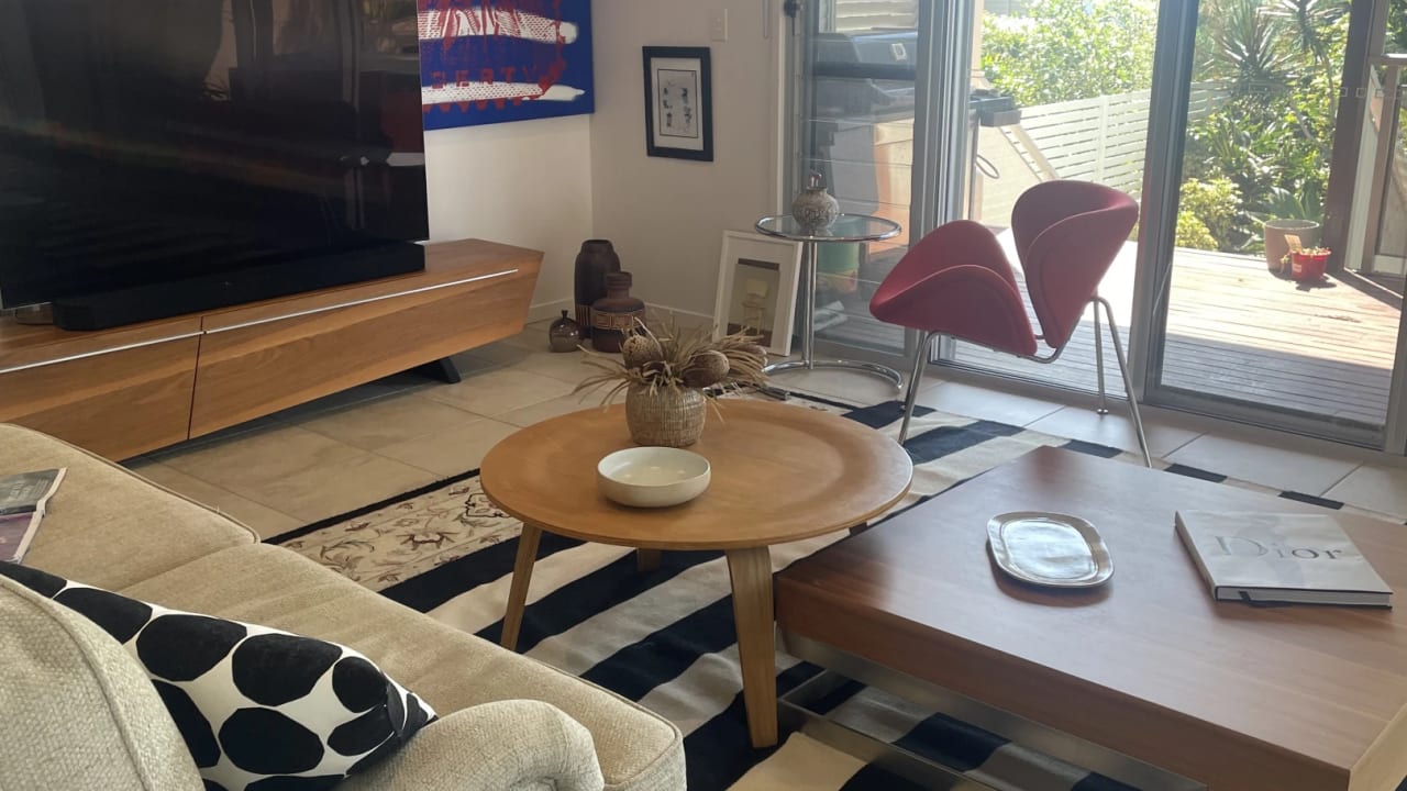 Furnished room with own bathroom