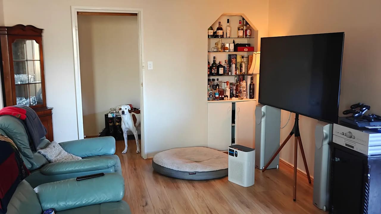 Unfurnished room with own bathroom