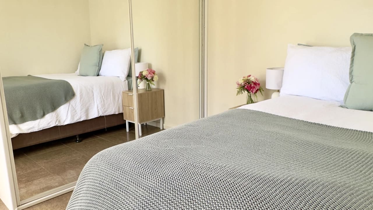 Furnished room in a share house