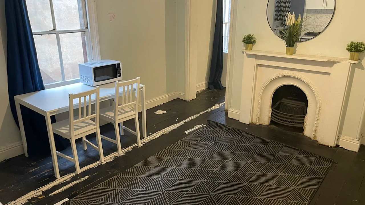 Furnished room studio flat for rent