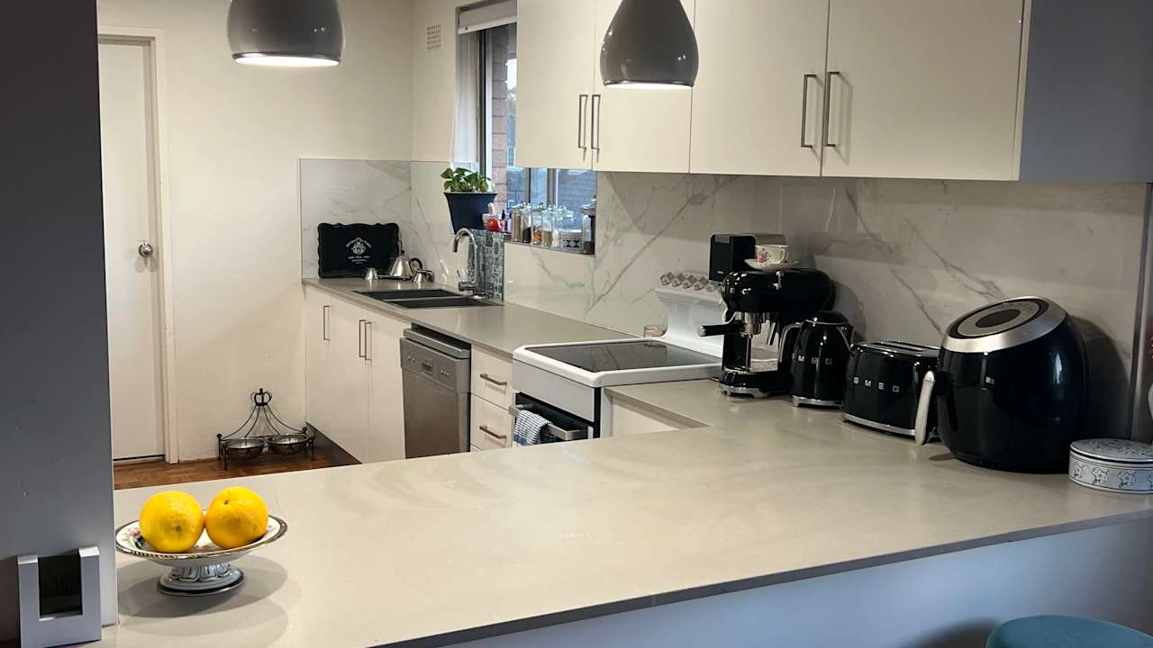 Unfurnished room in a flatshare