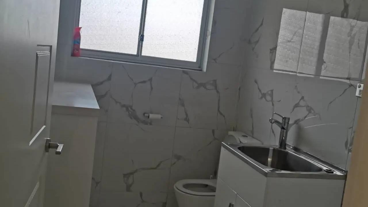 Whole property with 3 rooms for rent