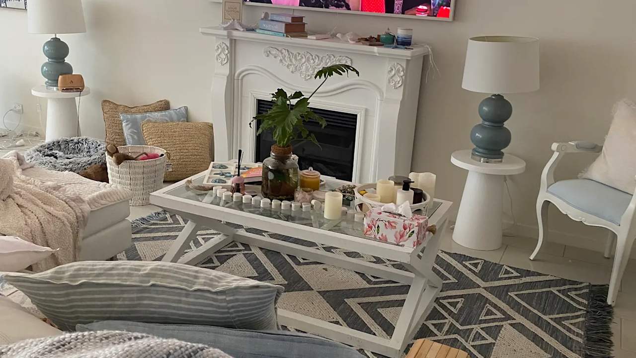 Furnished room with own bathroom