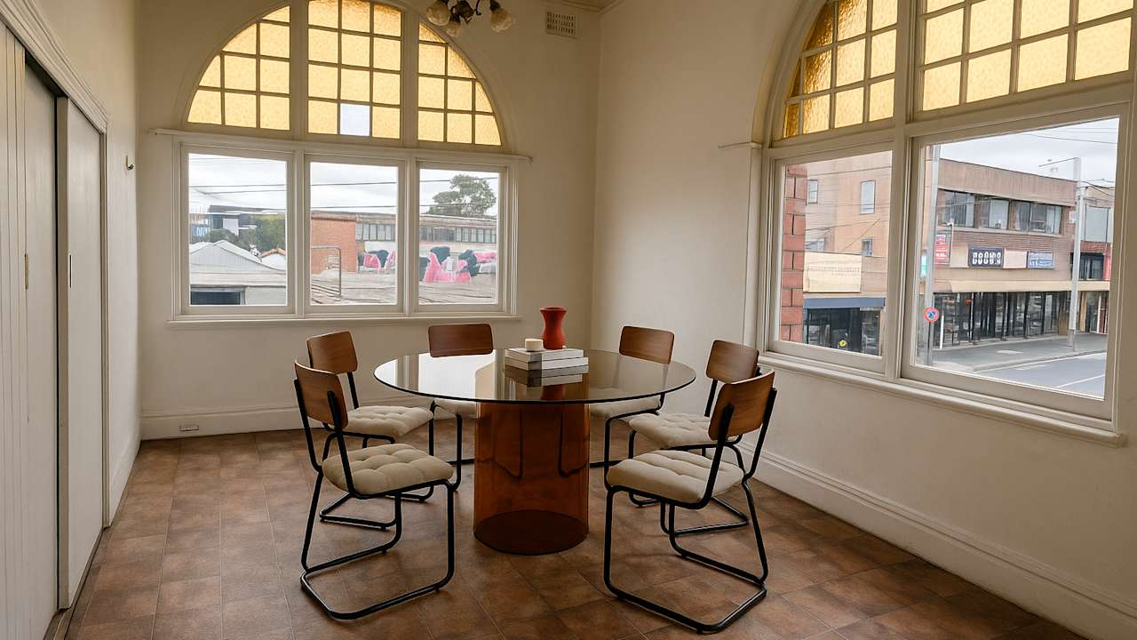 Furnished room in a flatshare