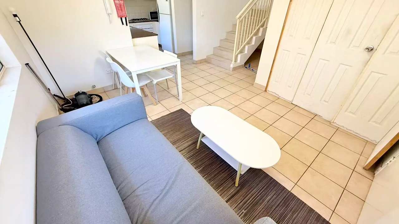 Whole property with 4 rooms for rent