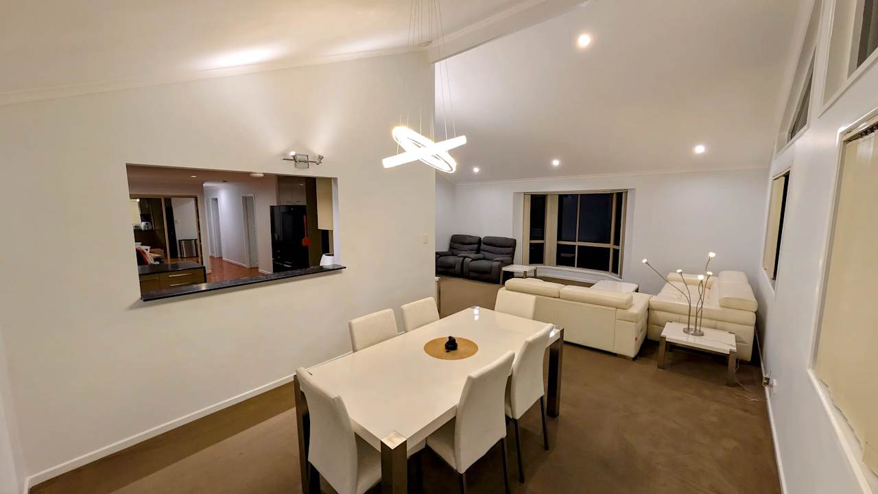 Room in a share house