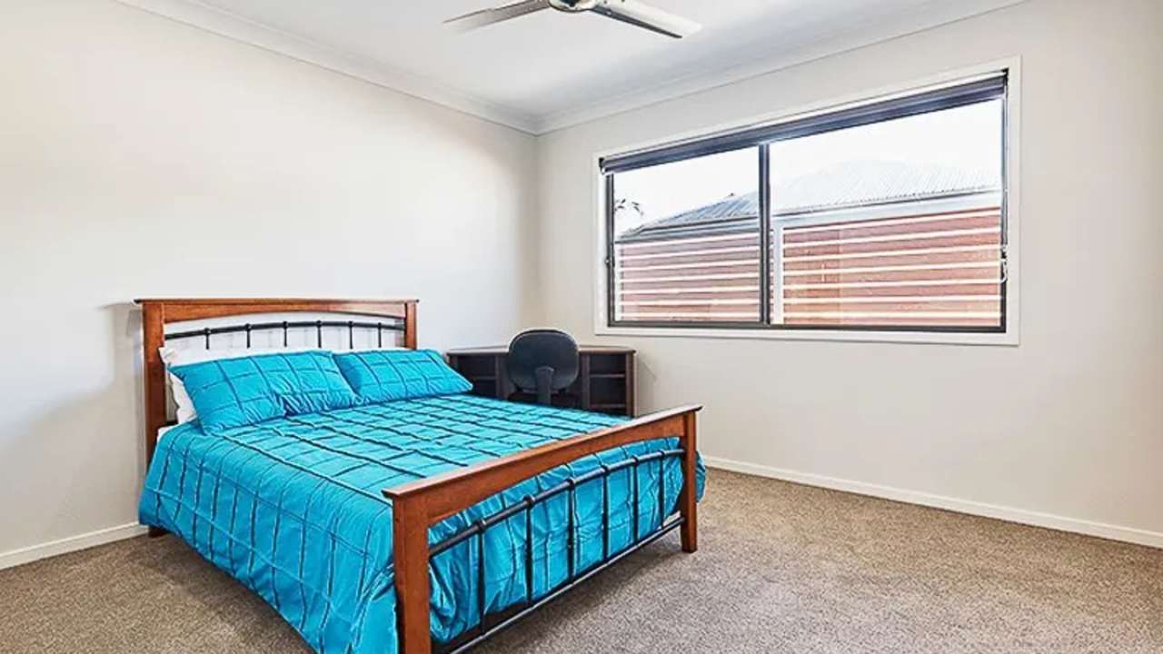 Furnished room with ensuite in a share house