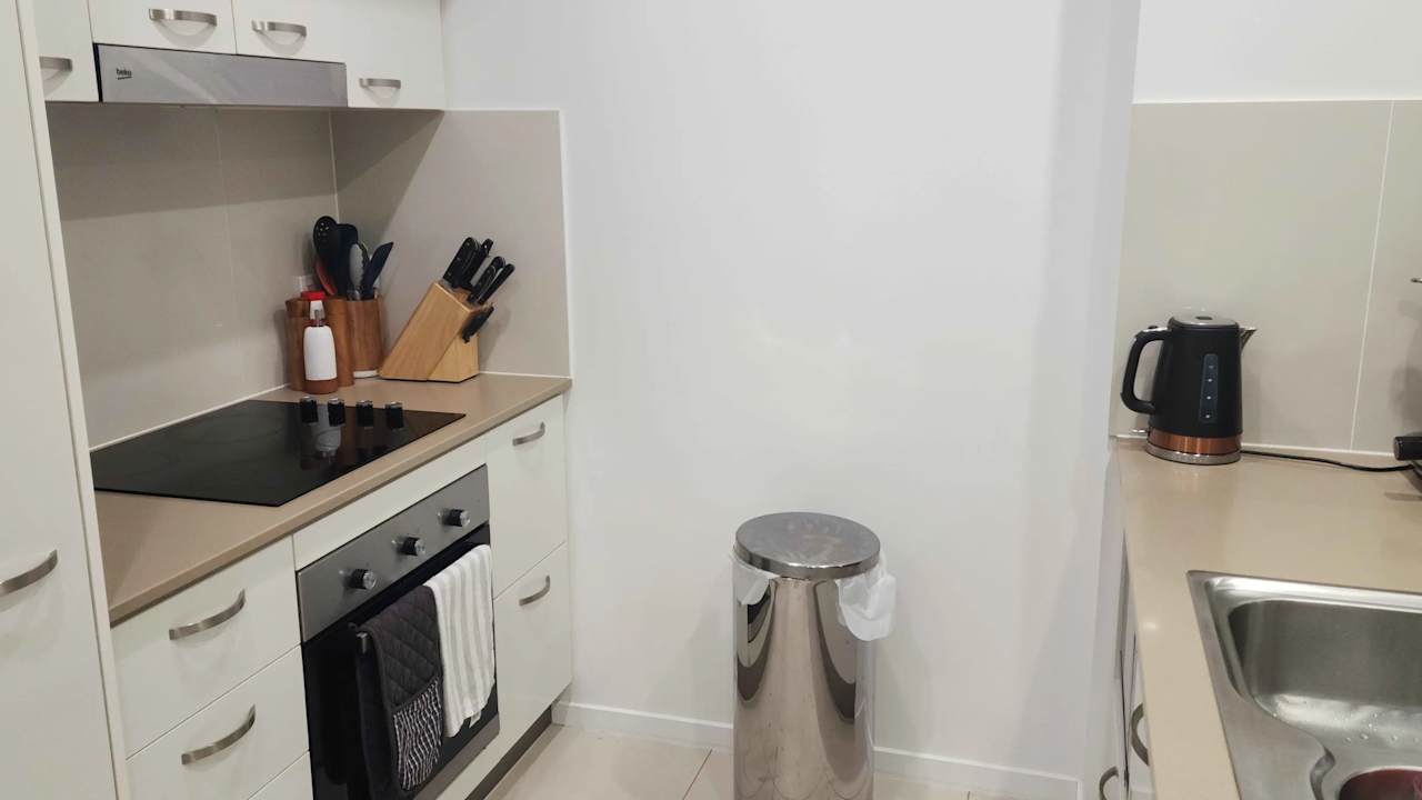 Unfurnished room with own bathroom