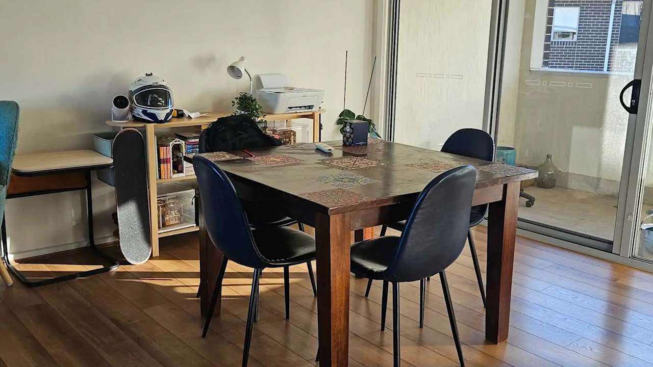 Unfurnished room in a share house