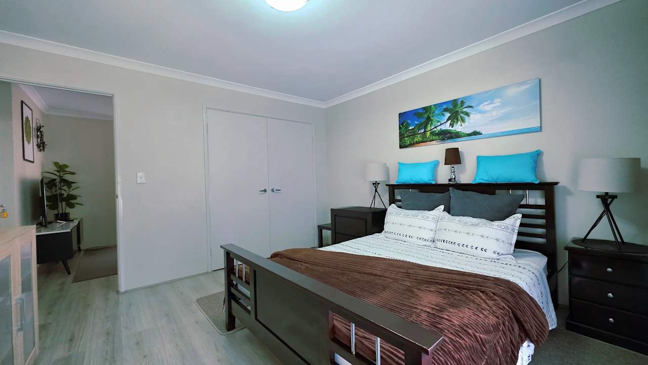Furnished room in a share house