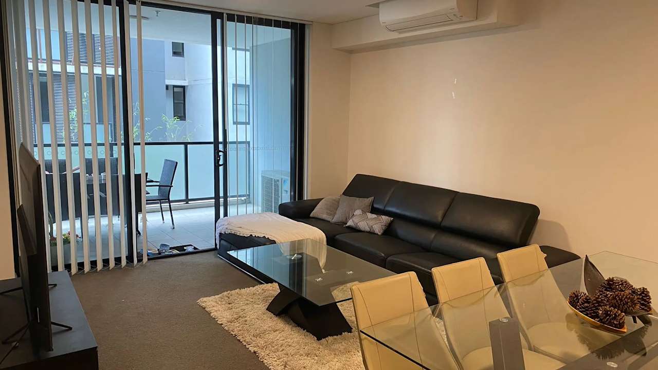 Whole property with 2 rooms for rent