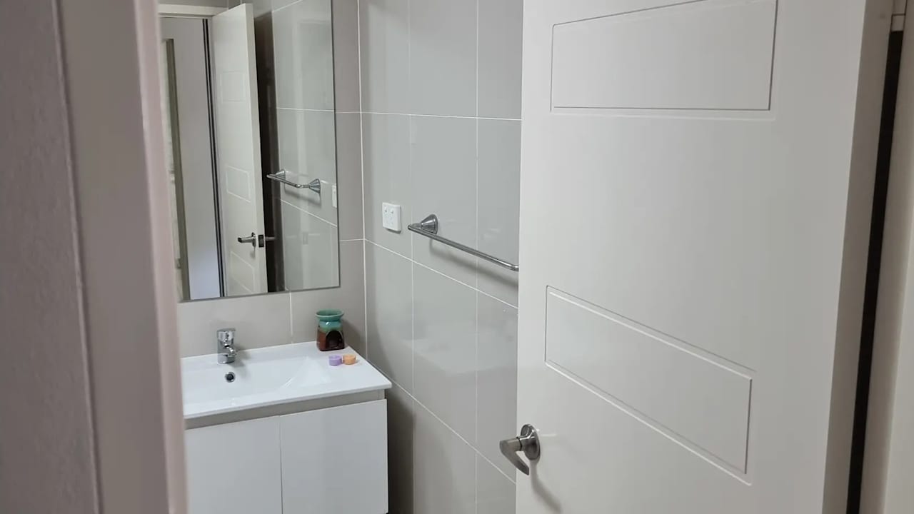 Unfurnished room with own bathroom