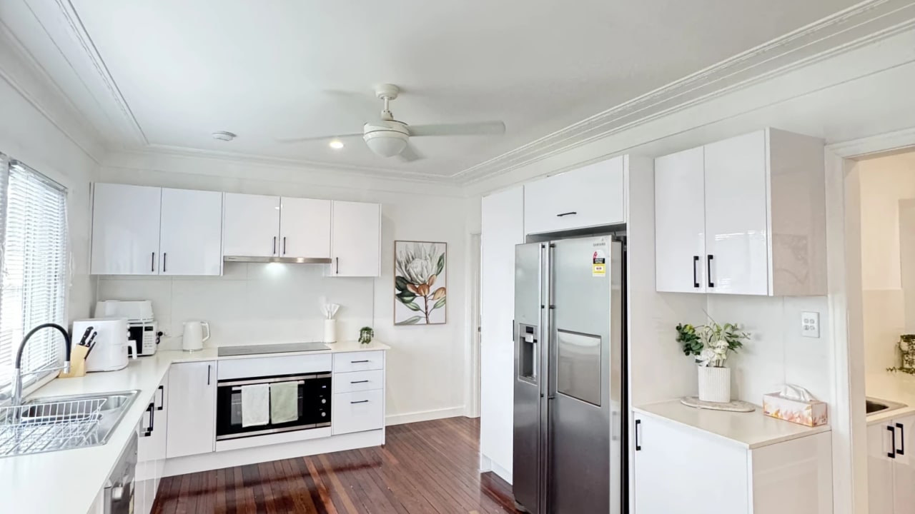 Room with ensuite in a share house