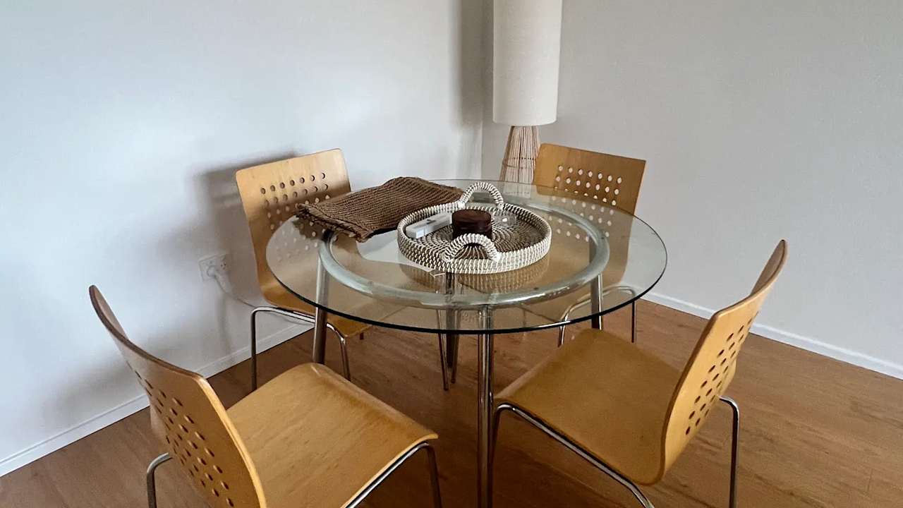 Whole property with 2 rooms for rent