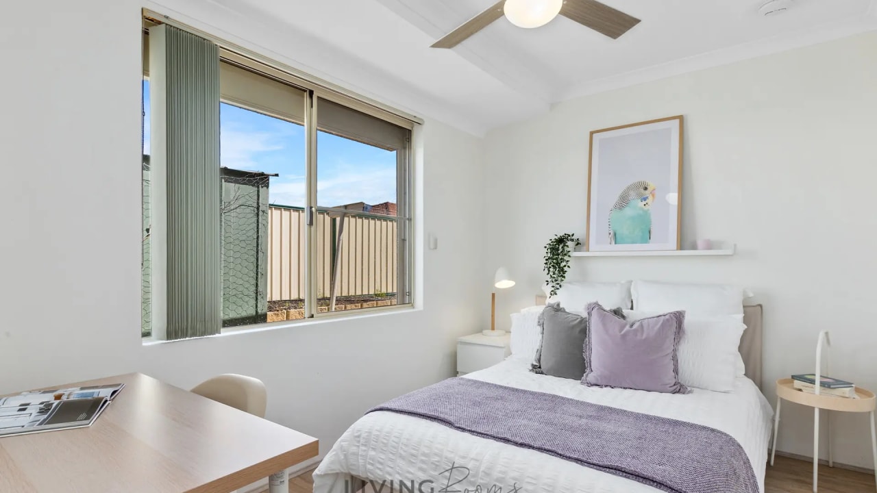 Furnished room in a share house