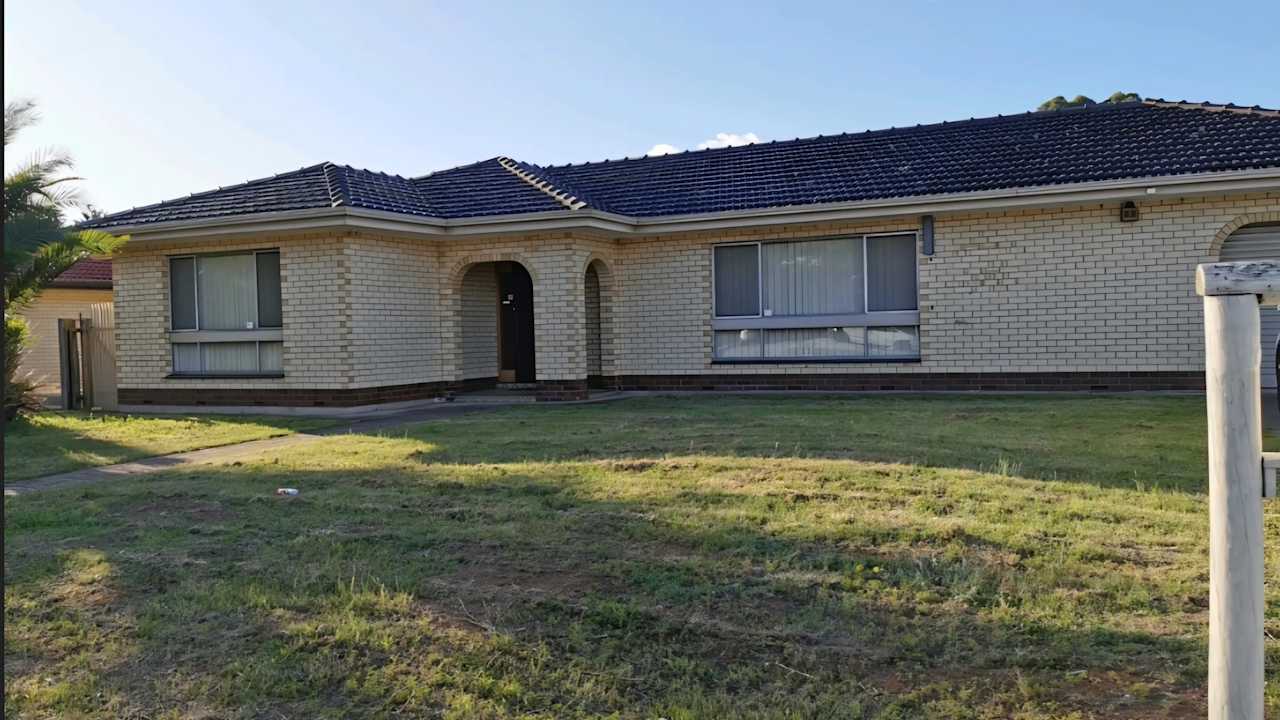 Whole property with 3 rooms for rent