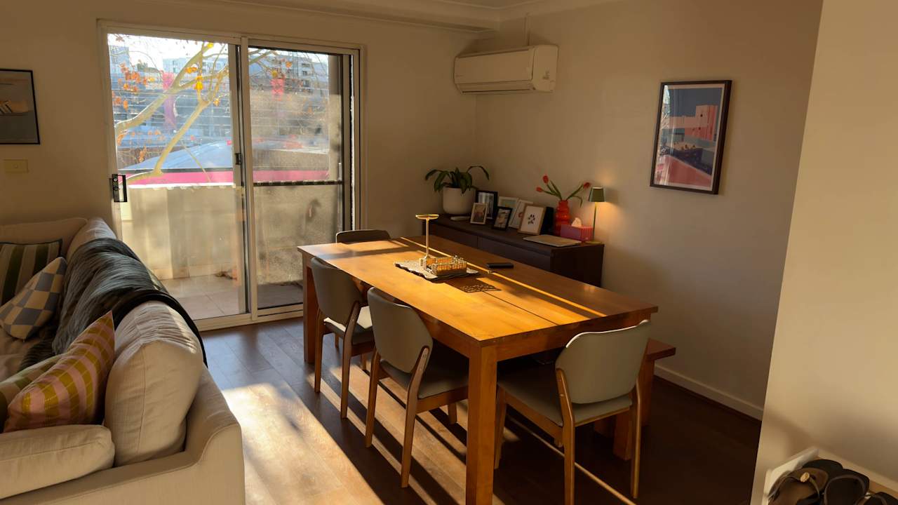 Whole property with 2 rooms for rent