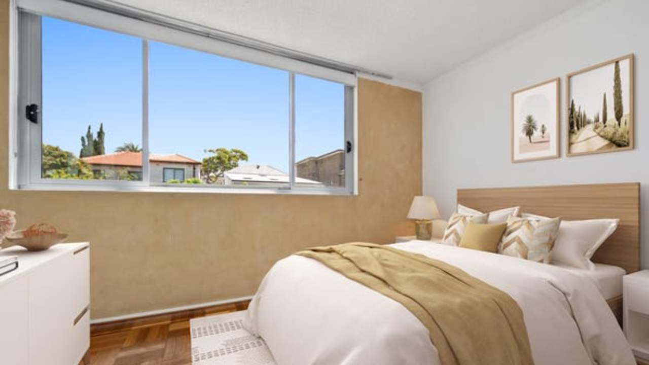 Whole property with 2 rooms for rent