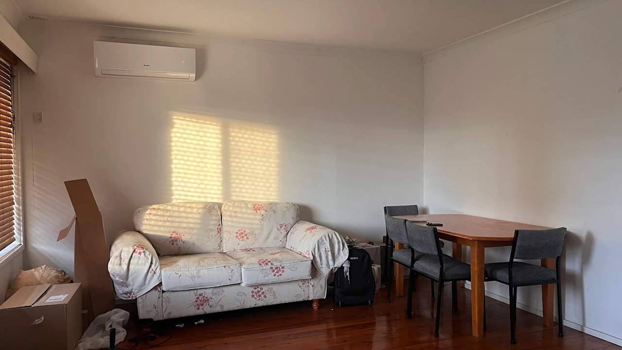 Furnished room in a share house