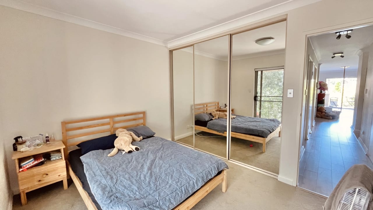 Furnished room with own bathroom