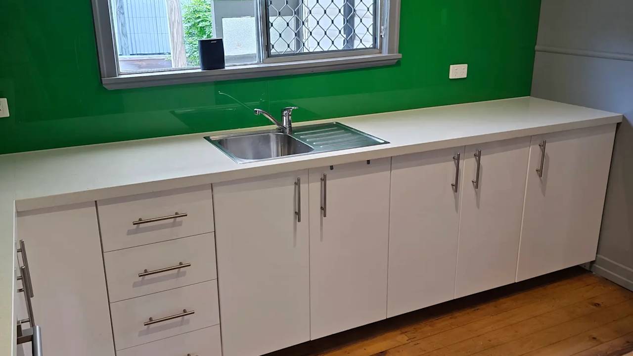 Unfurnished room in a share house