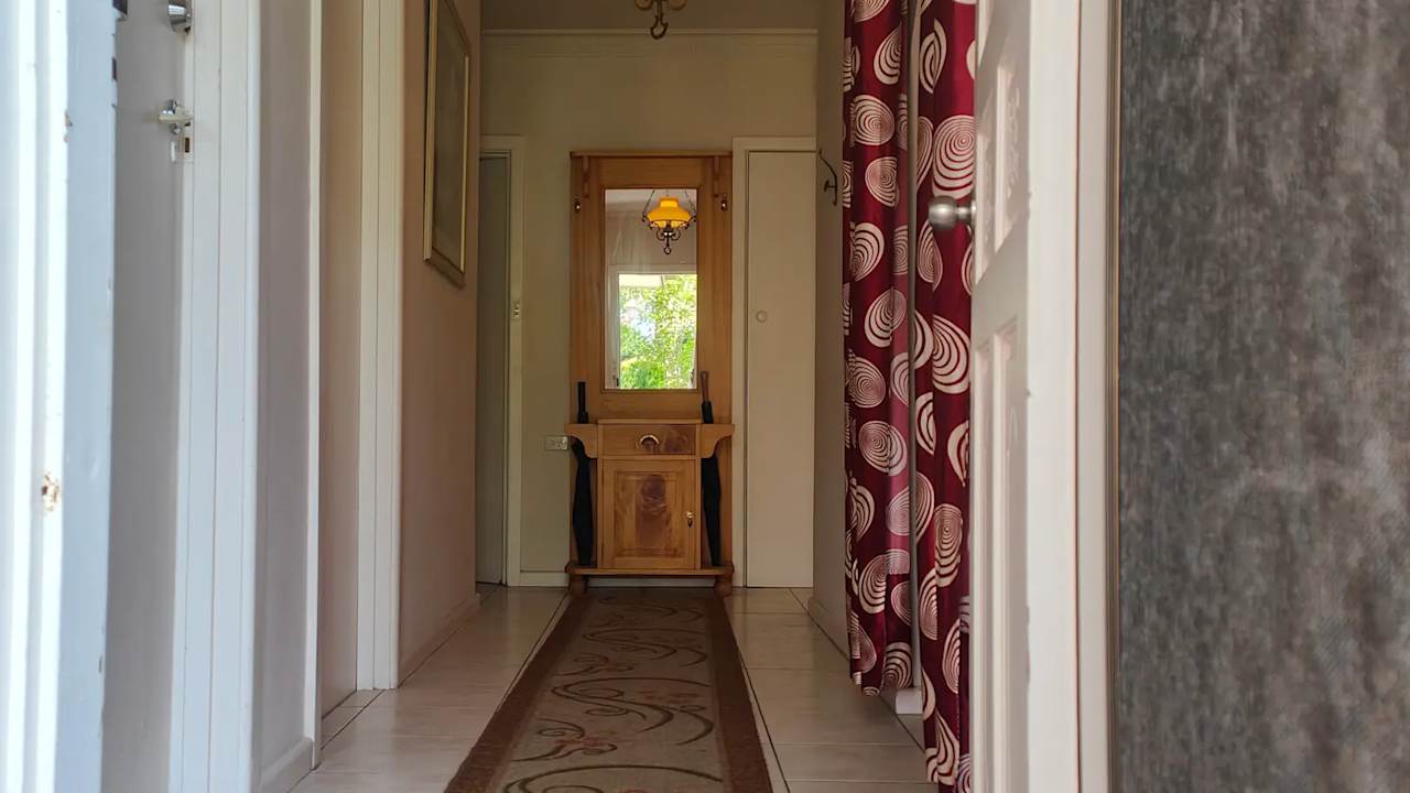 Room in a share house