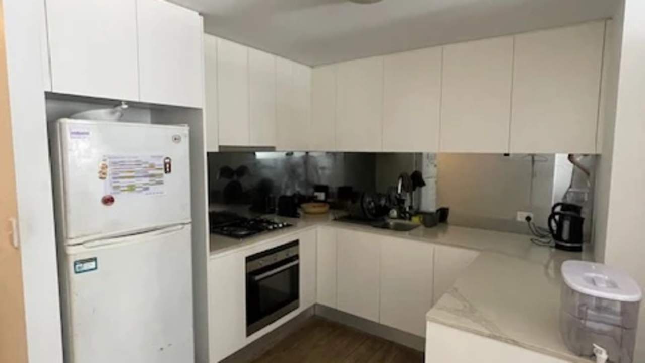 Whole property with 2 rooms for rent