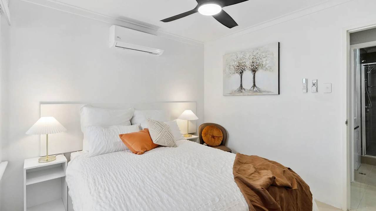 Furnished room with ensuite in a share house