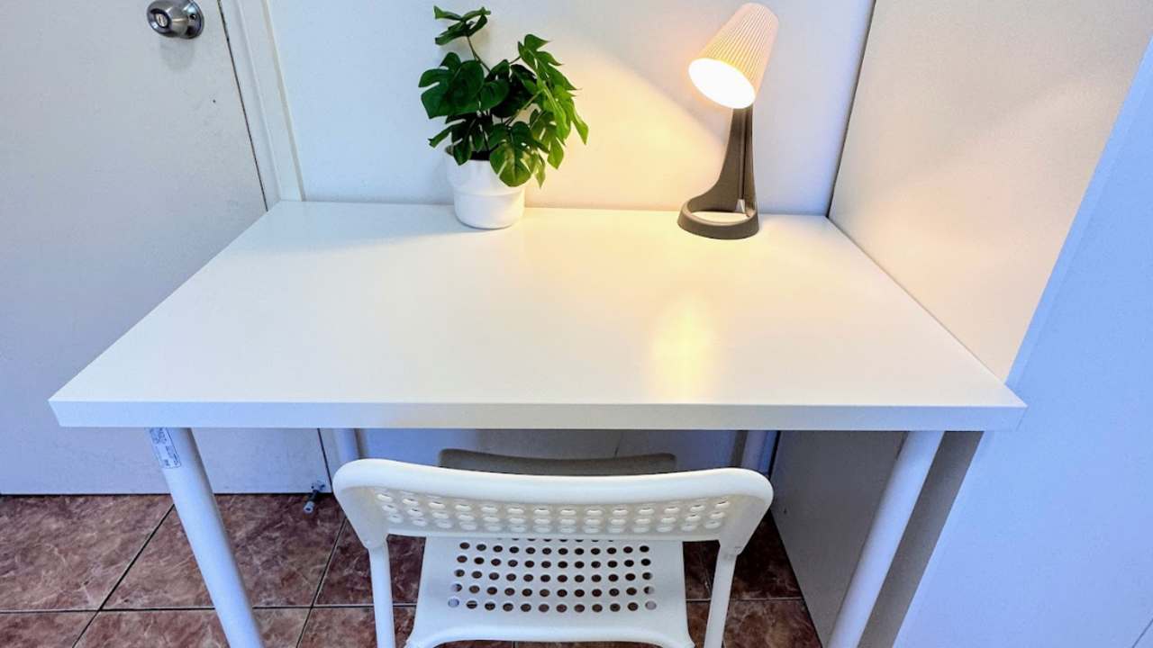 Furnished room granny flat for rent