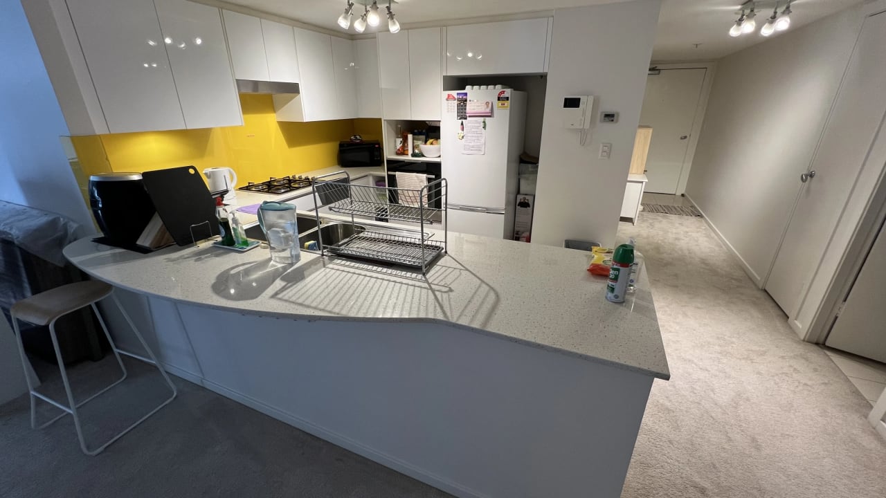 Furnished room in a flatshare