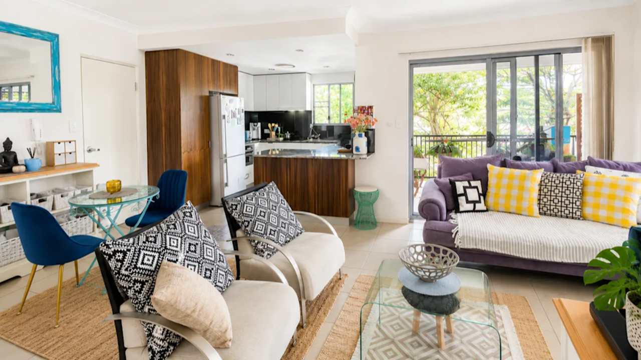 Unfurnished room with own bathroom