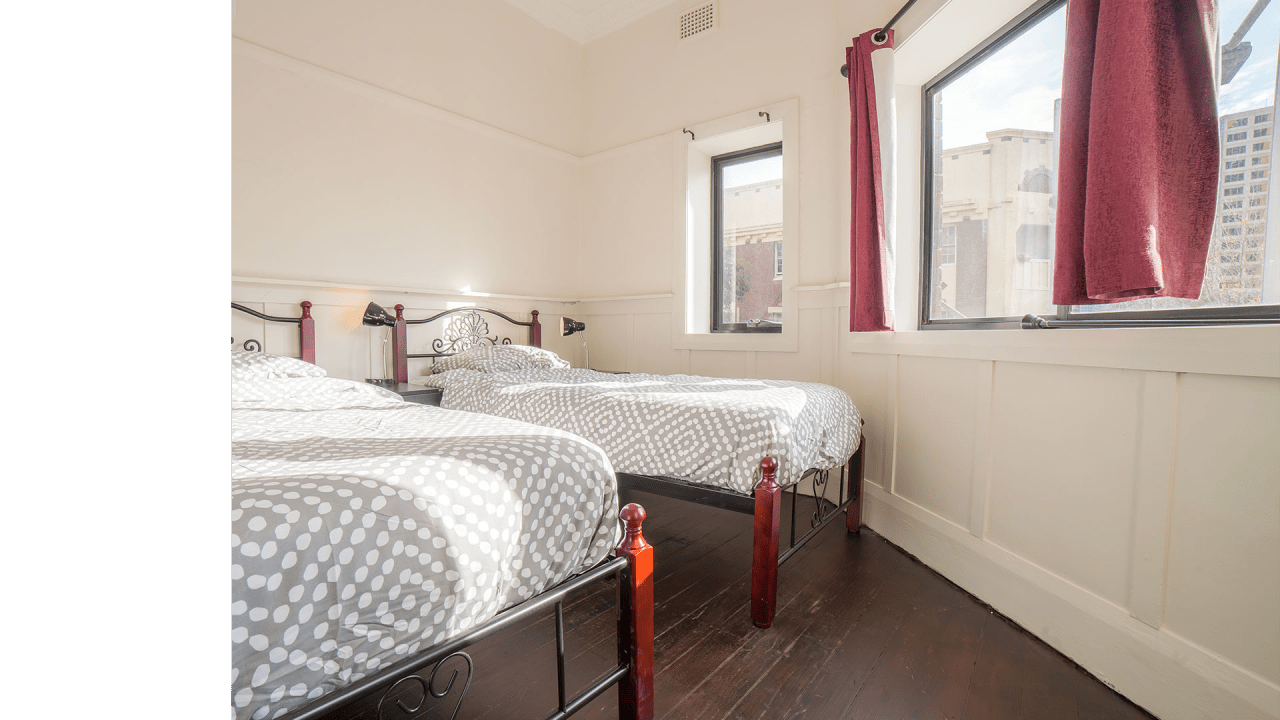 Whole property with 4 rooms for rent