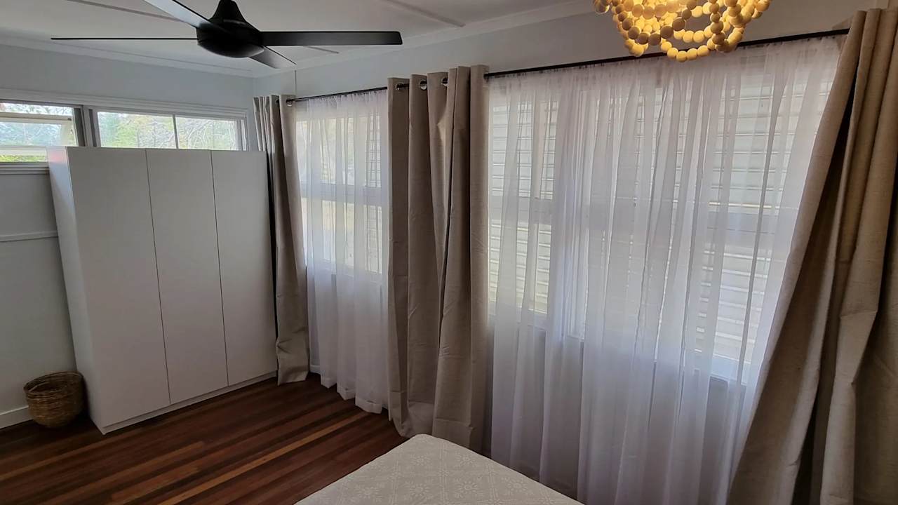 Furnished room in a share house