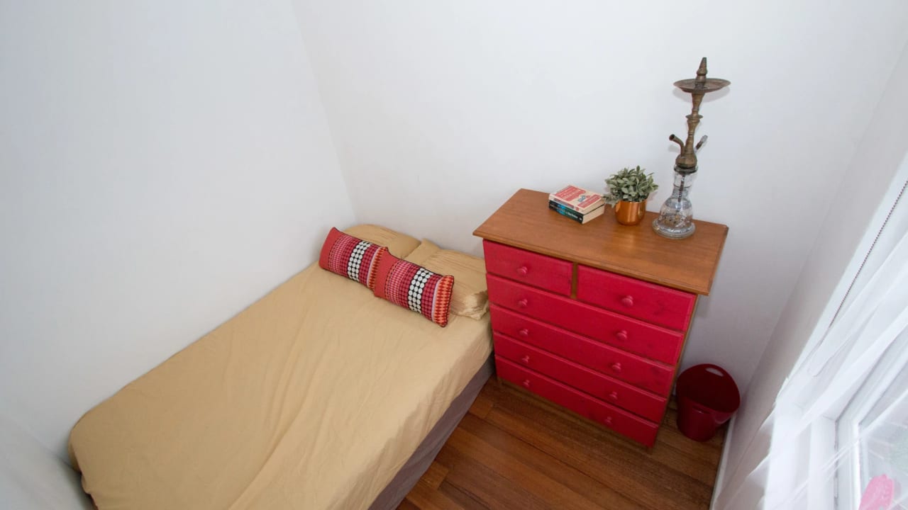 Whole property with 4 rooms for rent